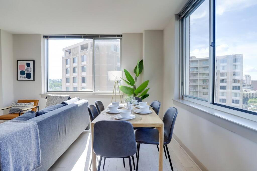 ארלינגטון Amazing 2Br Apartment At Crystal City מראה חיצוני תמונה